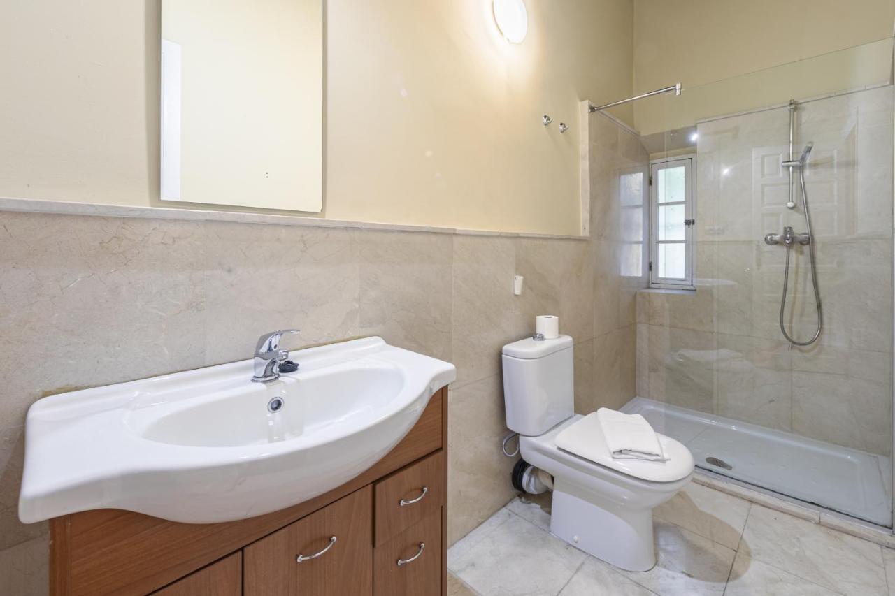 Apartment Aoa Plaza Santa Marta Sevilla